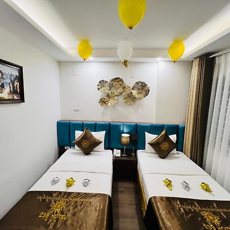 Khach San 239 Hotell Hanoi Exteriör bild