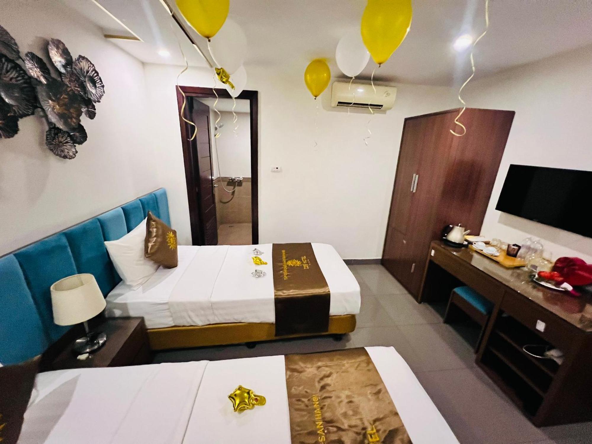 Khach San 239 Hotell Hanoi Exteriör bild