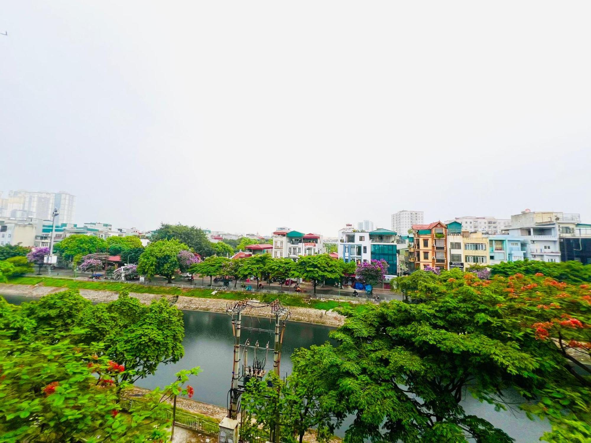 Khach San 239 Hotell Hanoi Exteriör bild