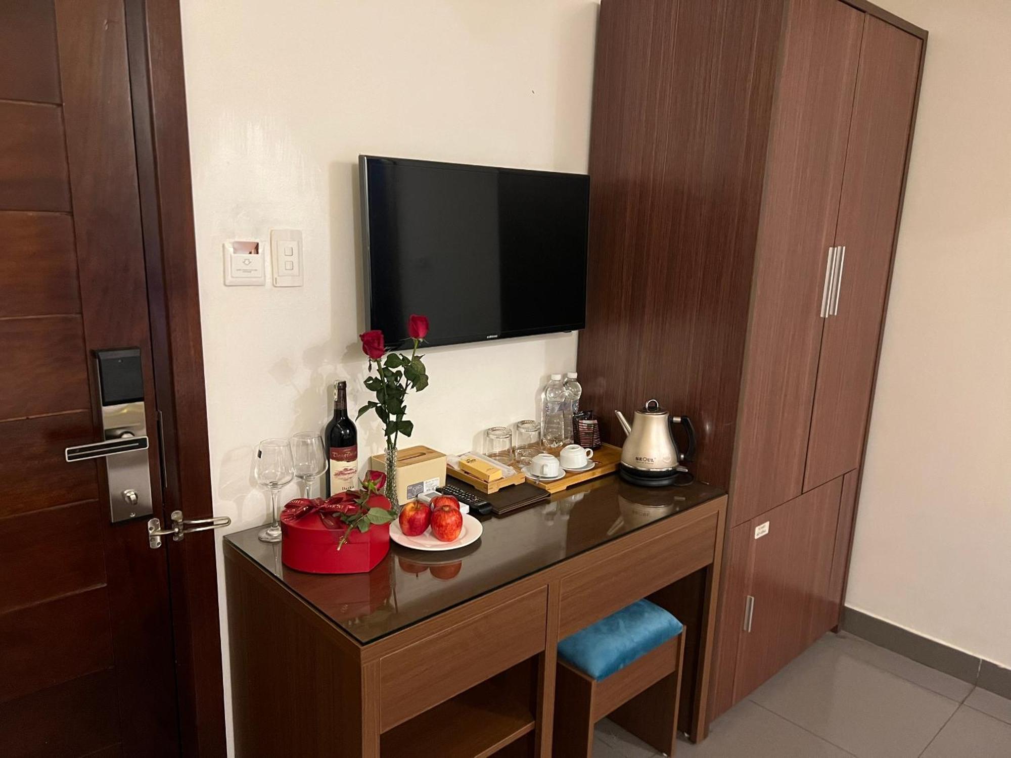 Khach San 239 Hotell Hanoi Exteriör bild