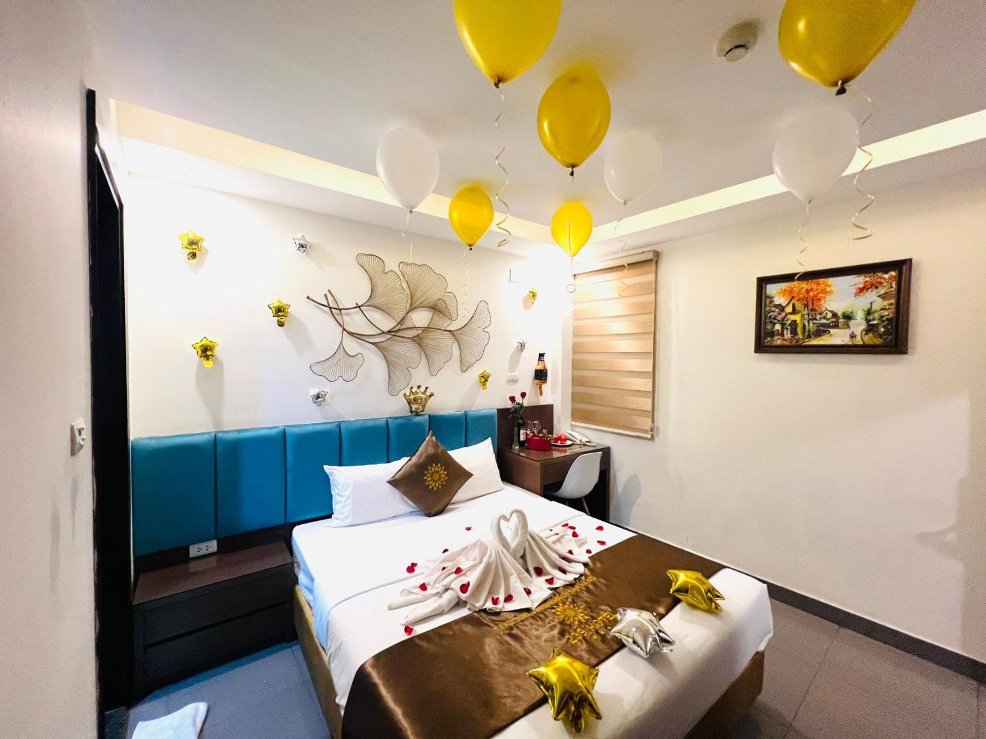 Khach San 239 Hotell Hanoi Exteriör bild