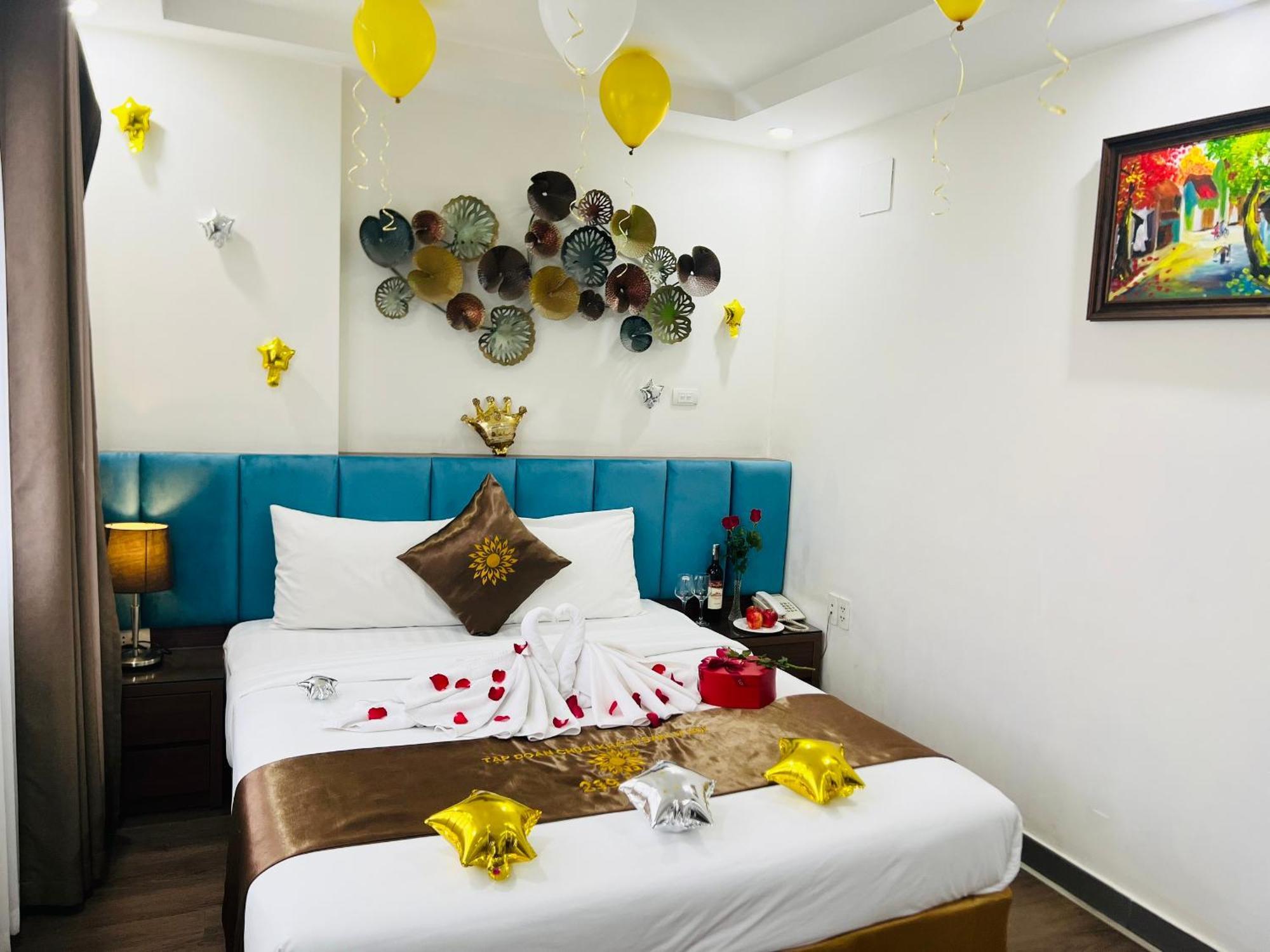Khach San 239 Hotell Hanoi Exteriör bild